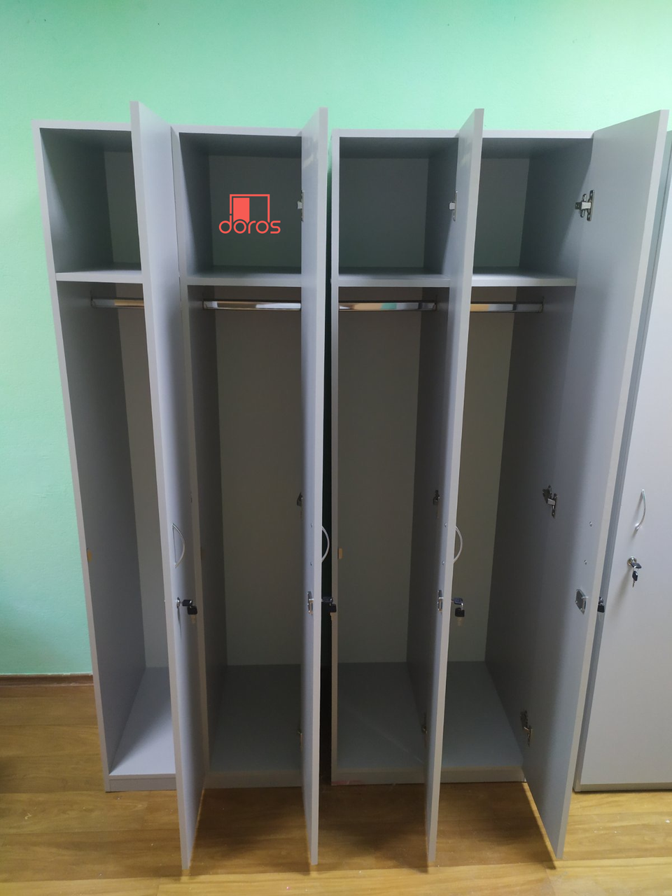 Роздягальня 2-х секційна Doros Сірий 2 ДСП 60х52х180 (40515763)