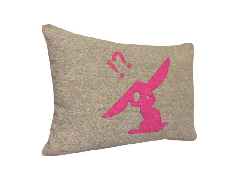 Декоративная подушка бежевая Bunny