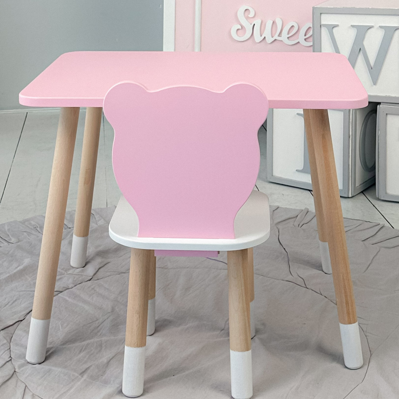 Детский прямоугольный стол и стульчик ведмежонок с белым сиденьем. Столик розовый детский